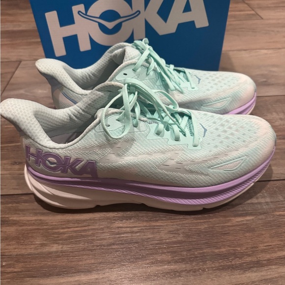 HOKA Clifton 9 Running Sneaker Sunlit Ocean Lilac Comfort Women's Size 12 Wide - Picture 3 of 12